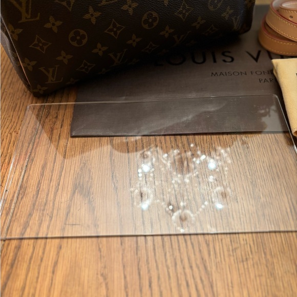 Louis Vuitton MIF Monogram Speedy 30 Bandoulière Handbag and Base Shaper - Picture 14 of 16